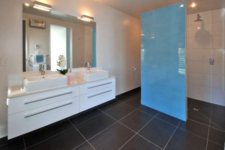 10 Challenger Lane Redcliffs_22