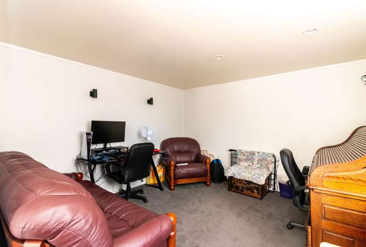 8 Miller Avenue Paeroa_11