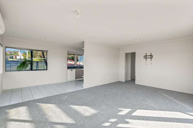 99 Boundary Road Blockhouse Bay_6