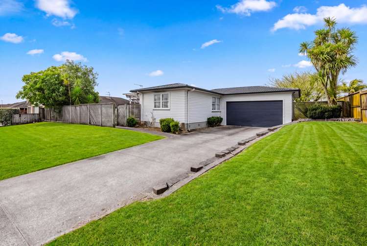 213 Carnoustie Drive_2