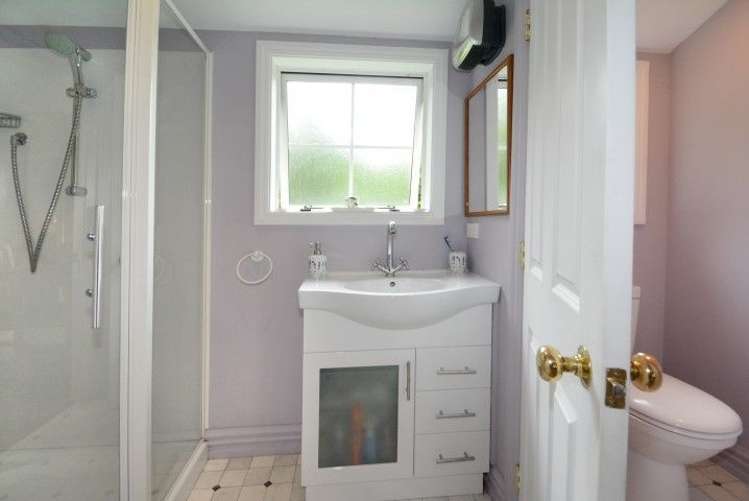 12 Berwick Road Outram_11