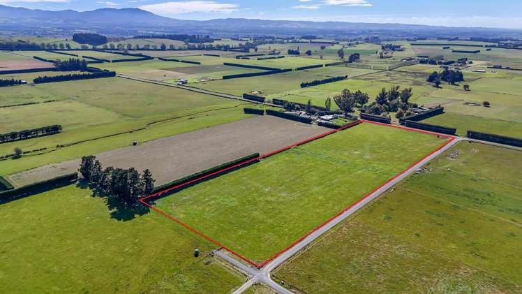 53 Stoke School Road_3