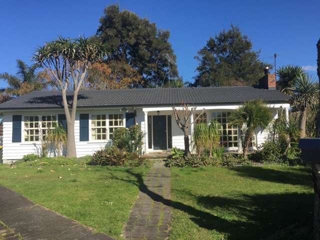 Sunny and Spacious!