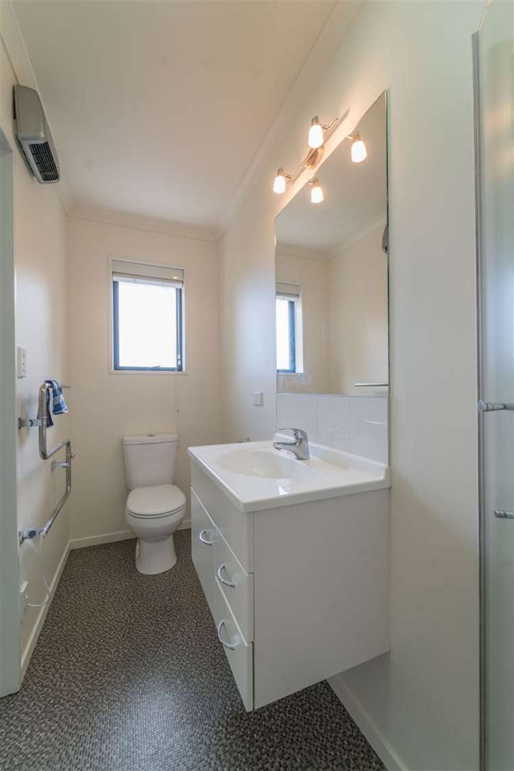 21b Guildford Street Burnside_12