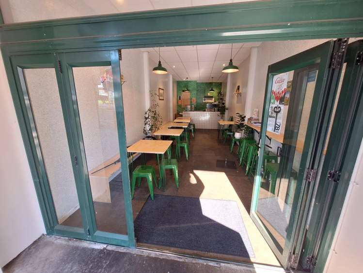52 Devon Street East New Plymouth Central_8