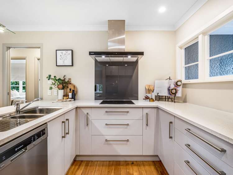 45 High Street Glenholme_9