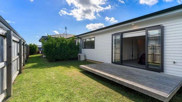 9 WHERIKO AVE "KAHAWAI POINT" Glenbrook_11