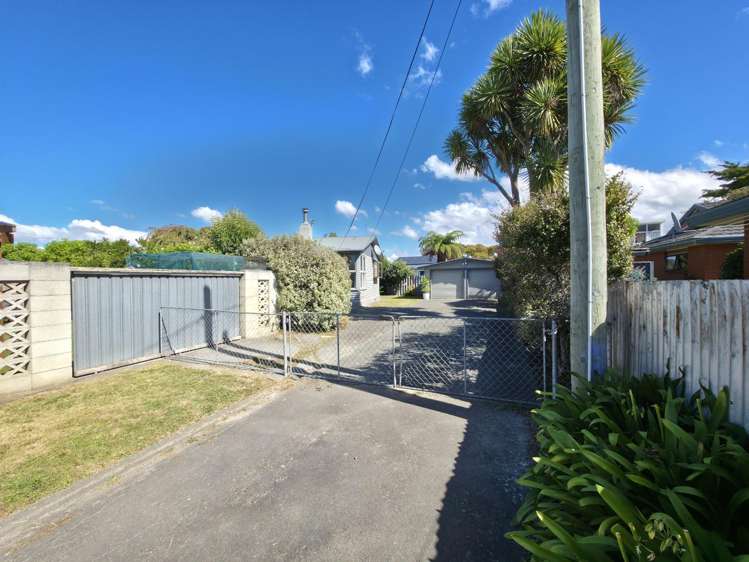 909A Dufferin Street 10474_15