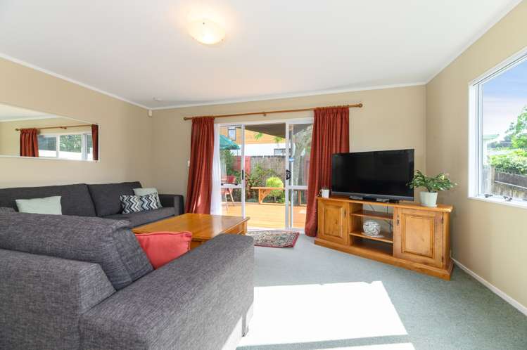 2/68A Alfriston Road Manurewa East_5