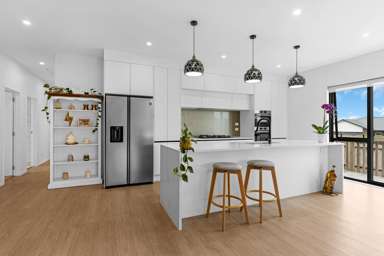 2 Raymond Grace Avenue_4