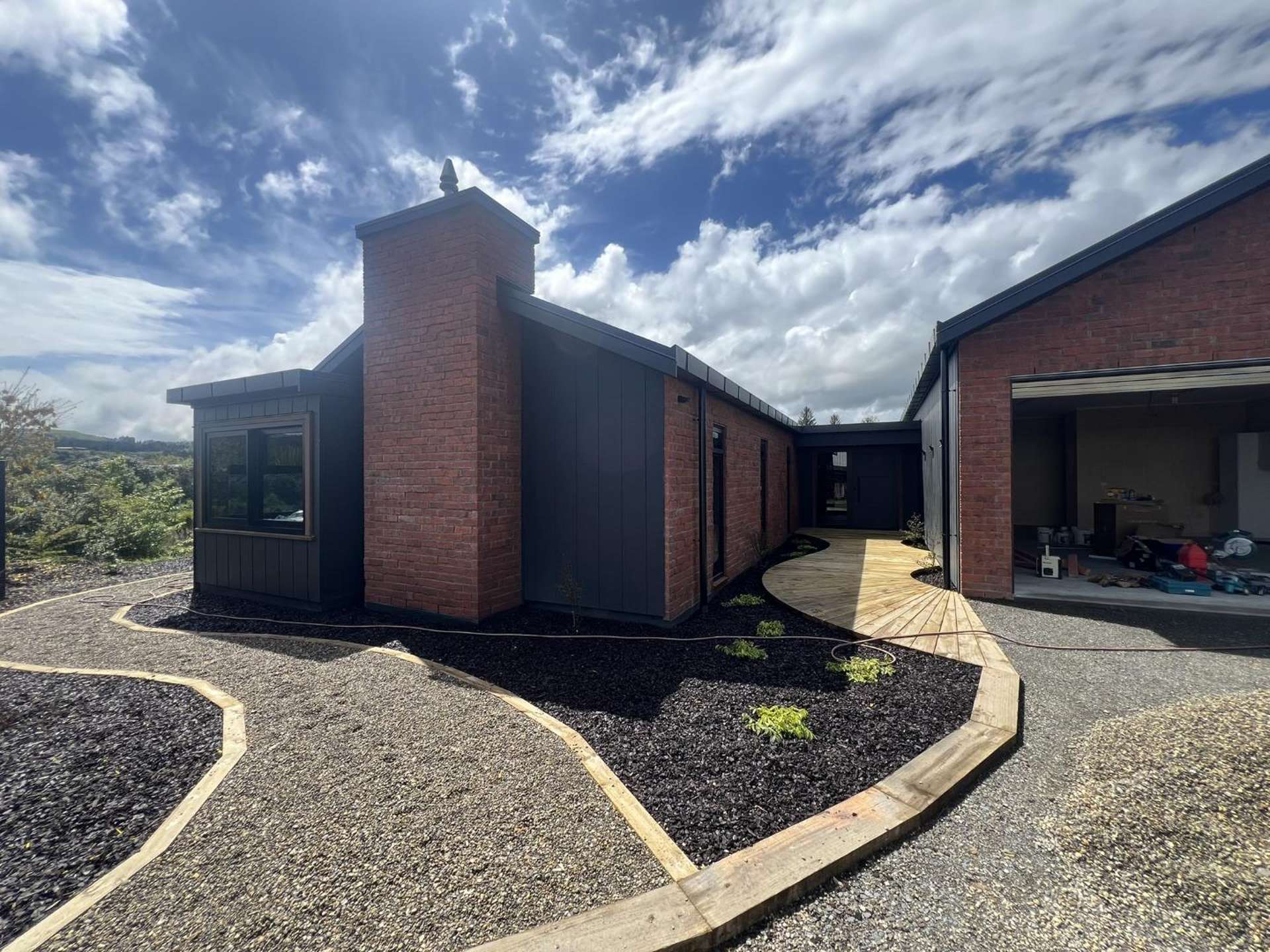 16 Lakemere Way 1087_0