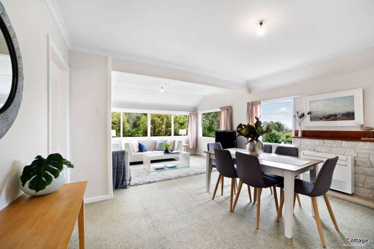 183 Beach Road Castor Bay_17