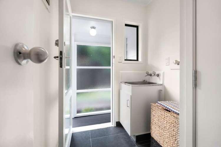 1/135 Oaktree Avenue Browns Bay_24