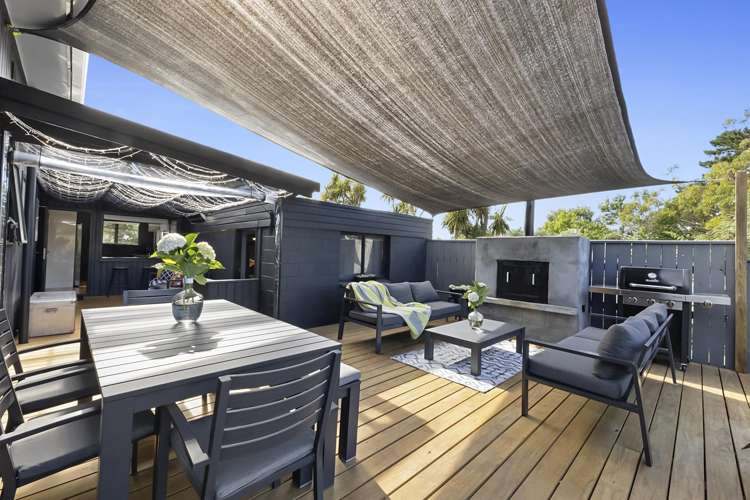 18 Mayfair Place Westown_3