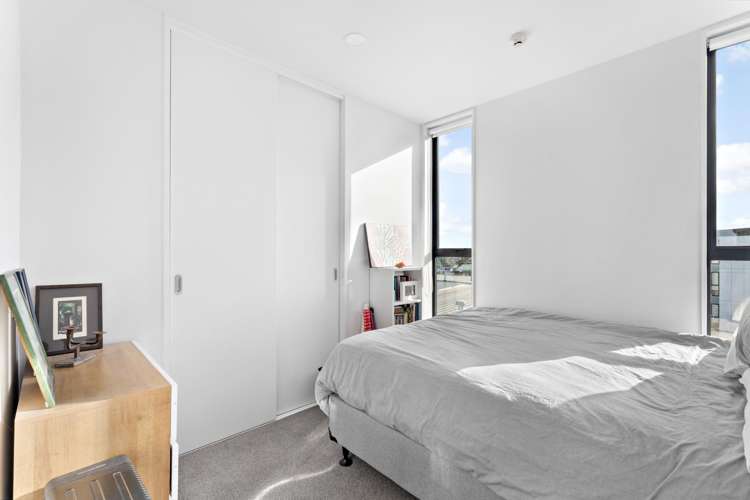 202/19 Rawene Road Birkenhead_35