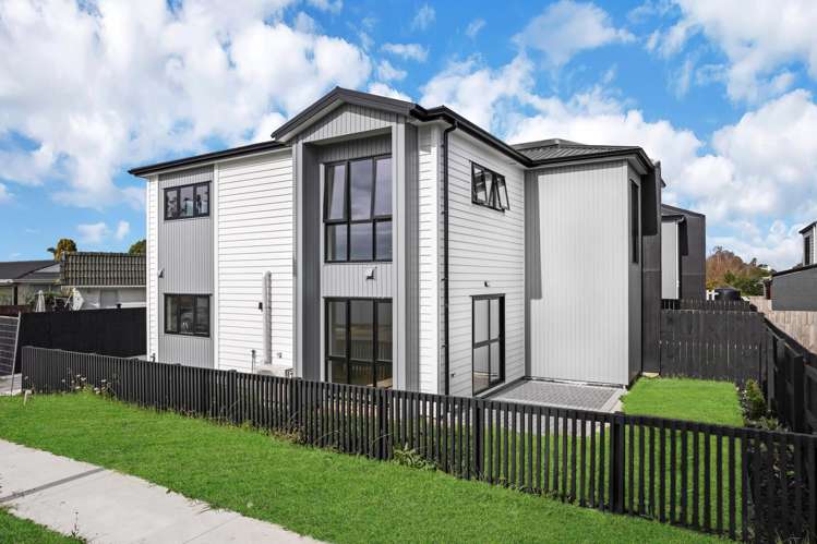 8a Benton Place Manurewa_2