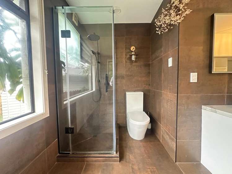 24b Duncan Avenue Te Atatu South_7