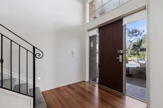 12 Bur Oak Terrace Schnapper Rock_2