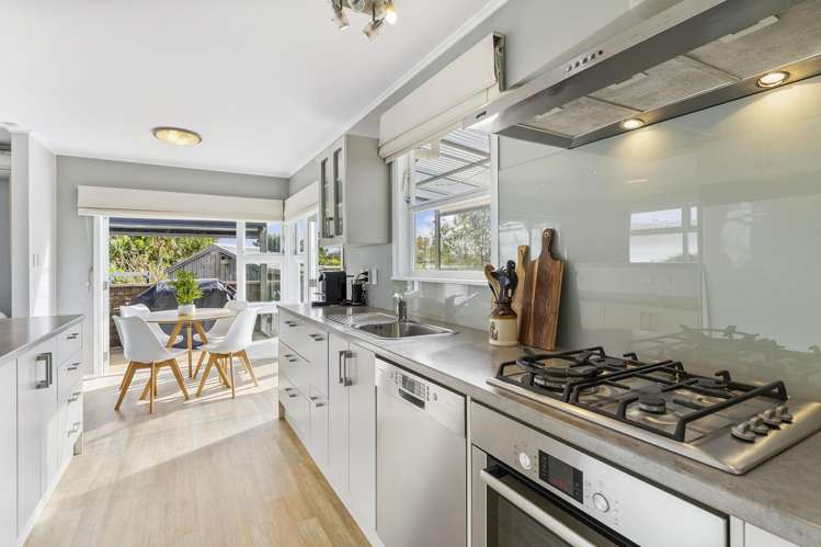 10 Gilpin Place Beach Haven_9