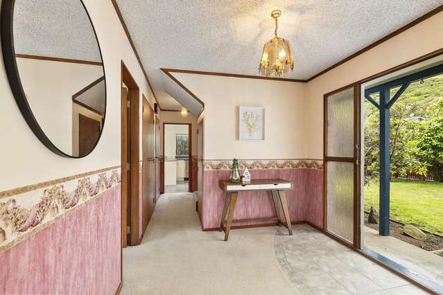 64 Woodman Drive Tawa_4