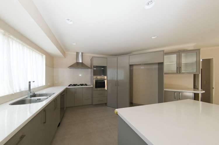 8 Powercourt Drive Flat Bush_1