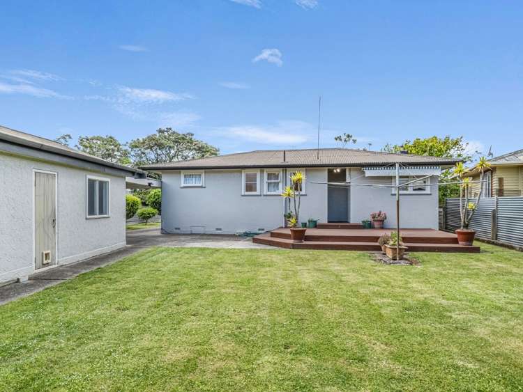 22 Snowdon Avenue Terrace End_17