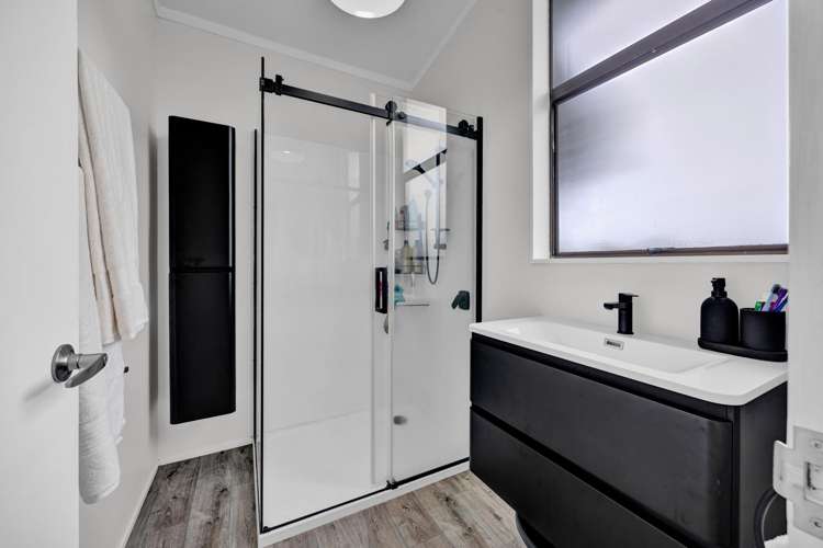 29 Gibson Place Patea_21