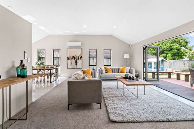 18 Crannog Fen Wattle Downs_1