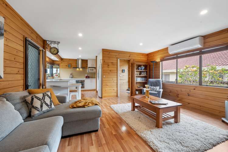 18 Lochend Place Highland Park_11