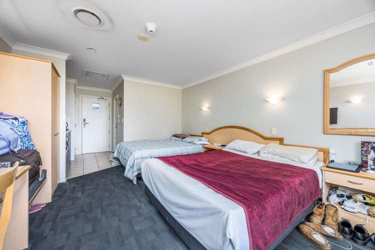 4C/100 Greys Avenue Auckland Central_14