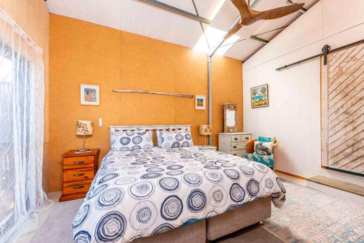 29 Waianga Place Omapere_14