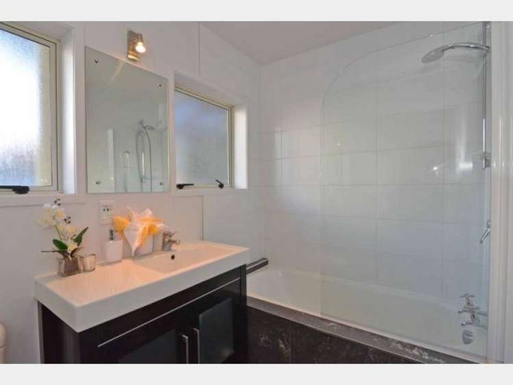 2/3 Barron Drive Green Bay_15