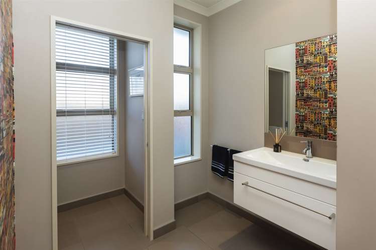 26 Applefield Court Northwood_19