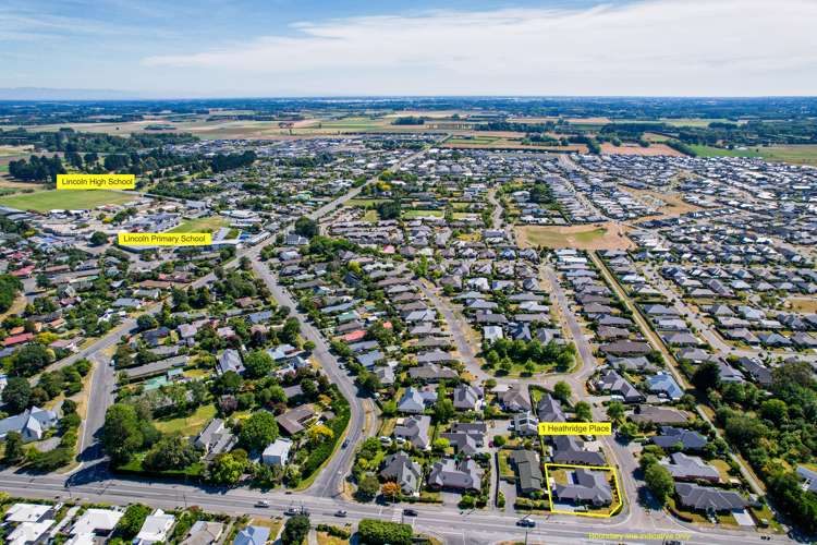 1 Heathridge Place Lincoln_30