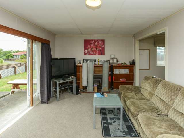 16 Montgomery Street Waipukurau and Surrounds_2