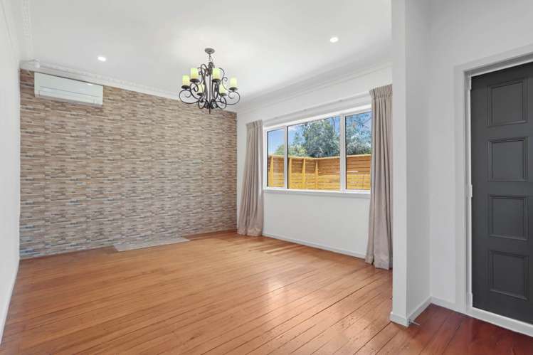 50 Lynwood Road New Lynn_1