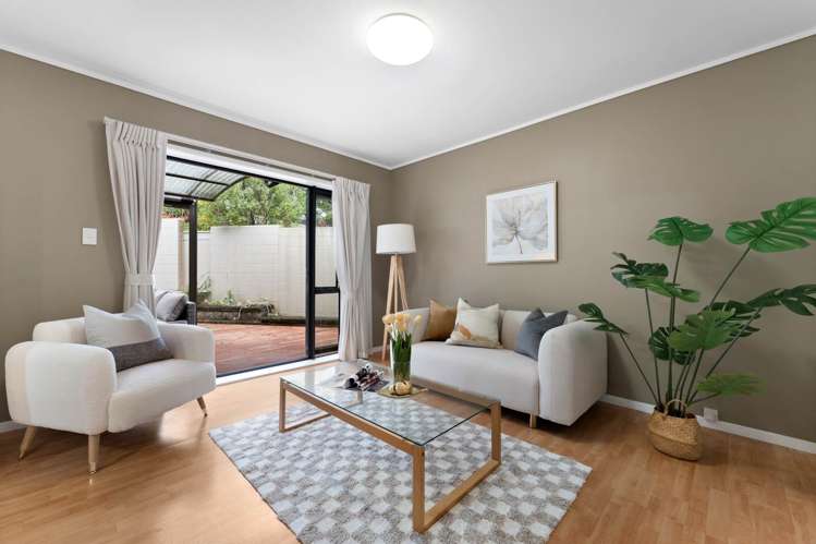 55 Meadowvale Avenue Forrest Hill_12