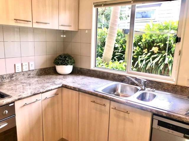 4C Corrella Road Belmont_3