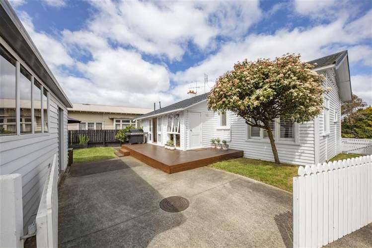 662 Mount Albert Road Royal Oak_5