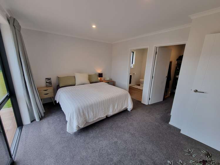 18 Racecourse Terrace Rise Hokitika_10