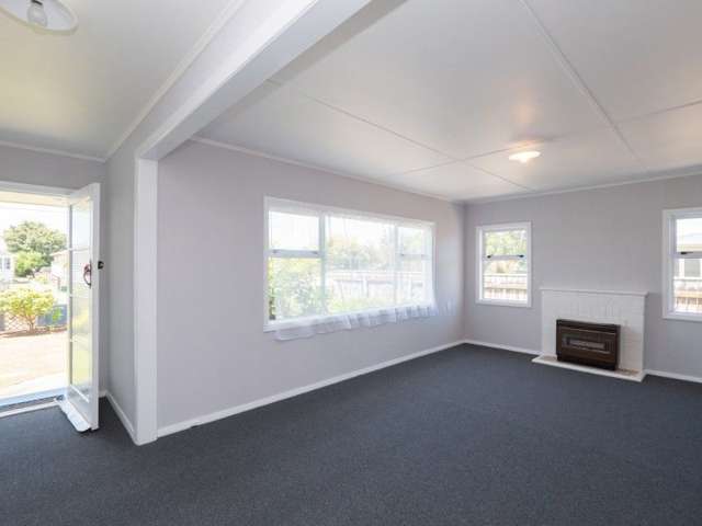 17 Vogel Street Hawera_3