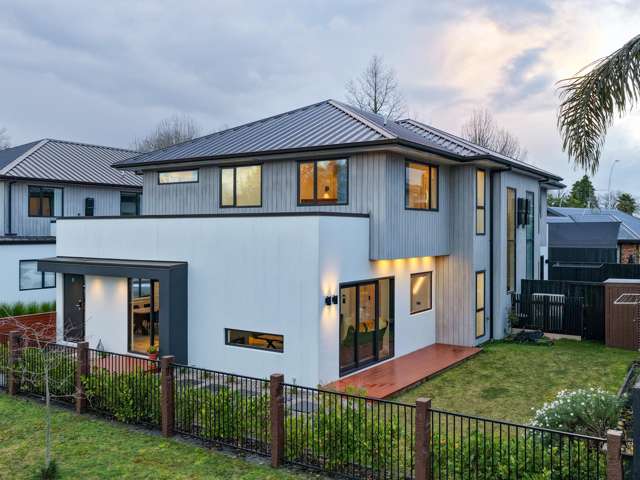 4/64 Banbury Crescent Fairfield_3
