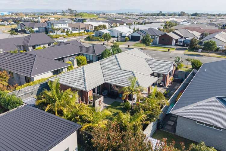 87 Sandhurst Drive_0
