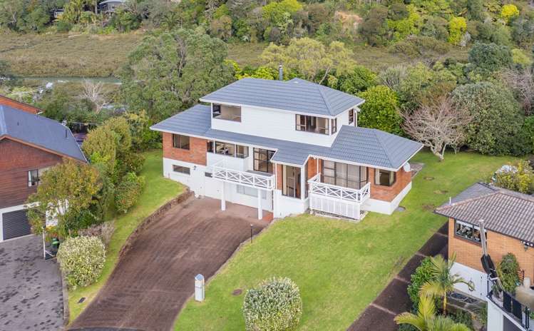 19 Tarahanga Street Northcote_18