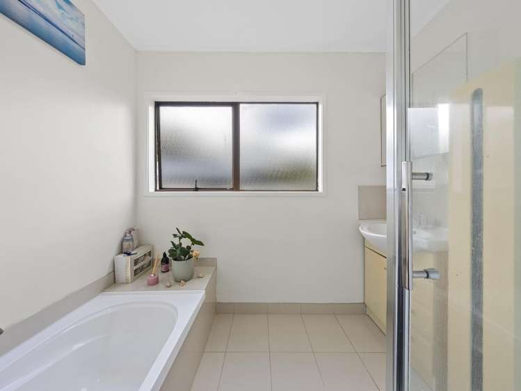 31 Kellet Road Ranui_9