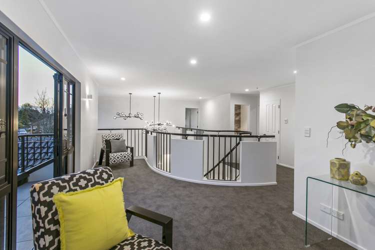 2 Lone Tree Avenue Te Atatu Peninsula_21