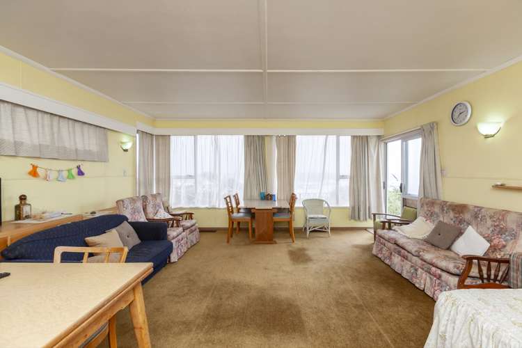 120 The Parade Paekakariki_5