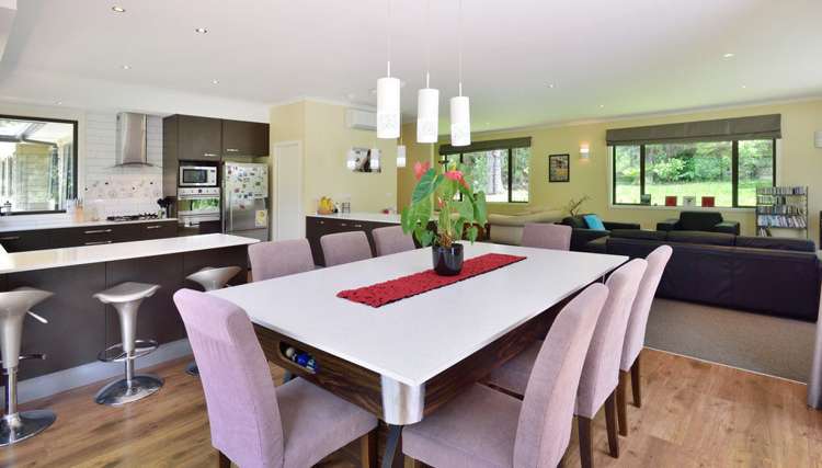 13/24 Ferry Road Wade Heads_6