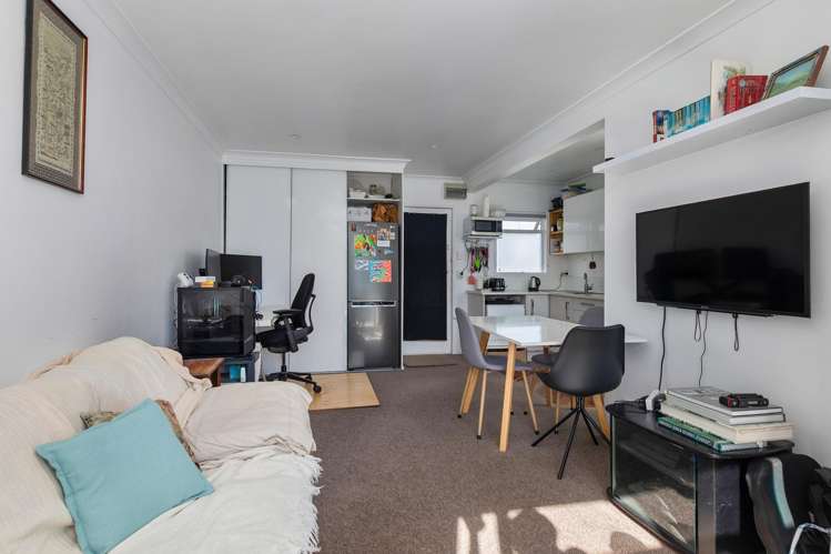 10/130B Balmoral Road Balmoral_7