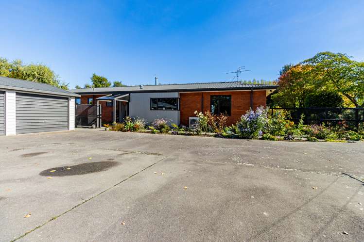 65 Beach Road East Elgin_22